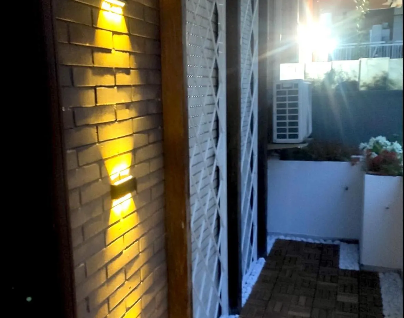 Gecko, Cozy Apartment At 5Min From Metro, Bus, Tram
